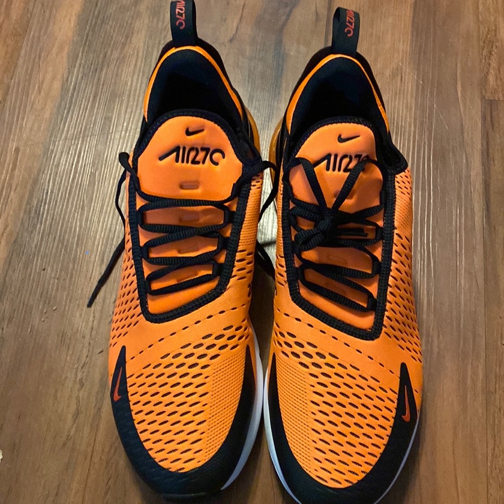Nike Air Max 270